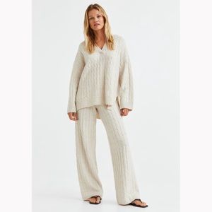 H&M cable knit pants 🤍